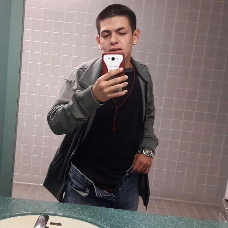 sleazyycarlitx profile photo