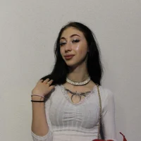 Crystal_Lopes's Profile Pic