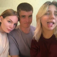 DivineTrio এর প্রোফাইল ছবি