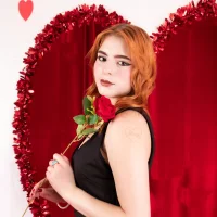 Cherry_Adamss Adlı Modelin Avatarı