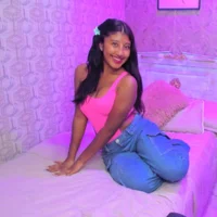 melany_brunette14