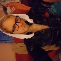 HentaiXSenpai's Offline Chat Room