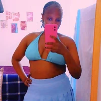cutesydollie's Avatar Pic
