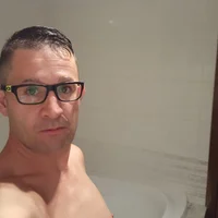 Pareja35g's Avatar Pic