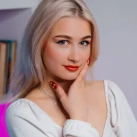 casey_kk's Profile Pic