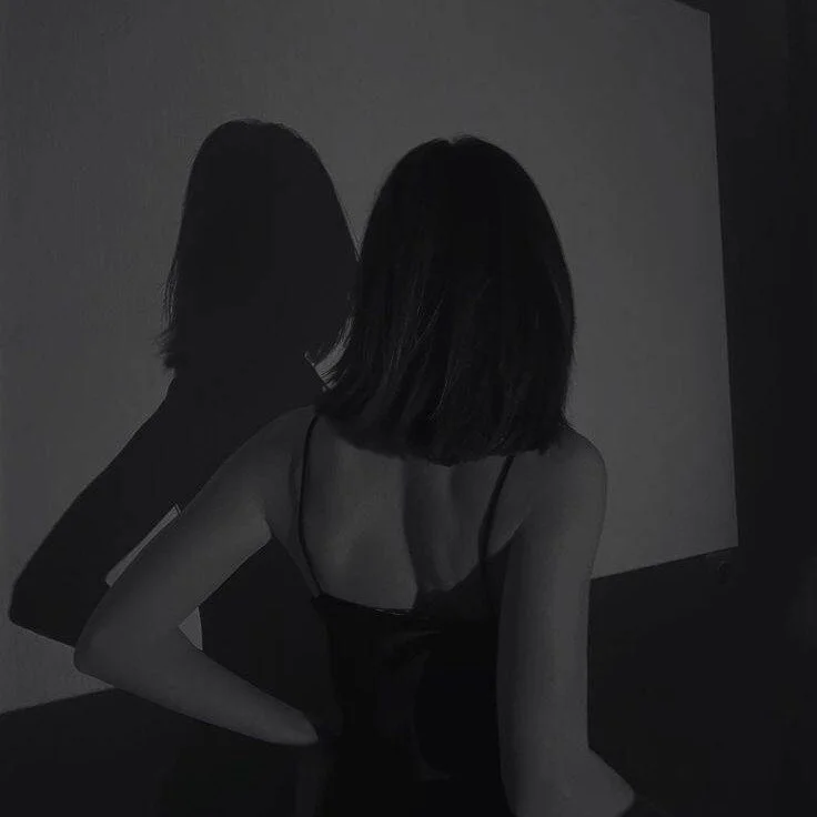 estelle_roya profile photo
