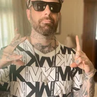 sweetthub's Profile Pic