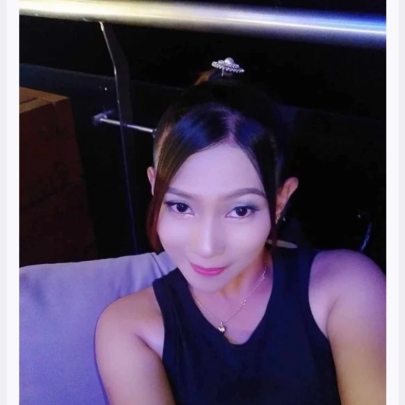 MilfNicoleX1