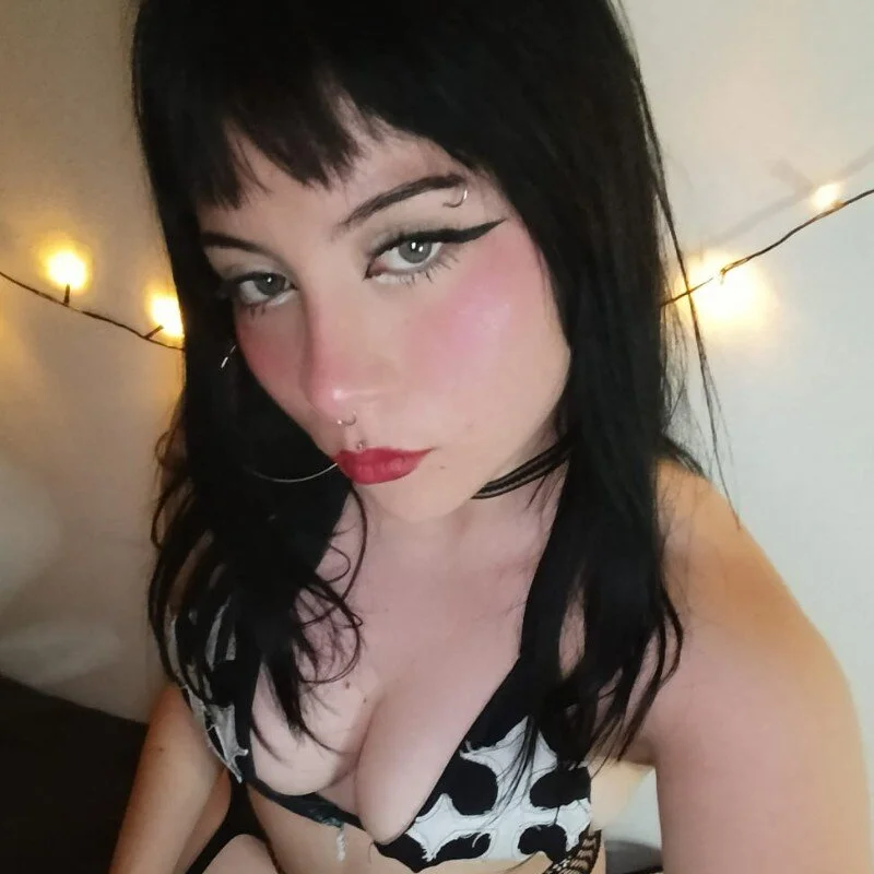 Amy_darki Stripchat profile image
