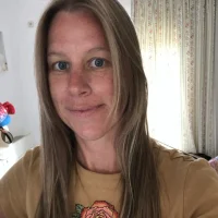 amyaddie's Profile Pic