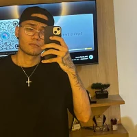 Immagine del profilo di aron_big_big