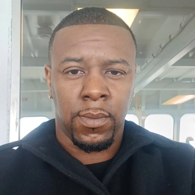 MrHandsome87 profile photo