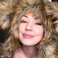 TheSarahShevon's Profile Pic