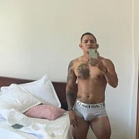 Carl199512's Profile Pic