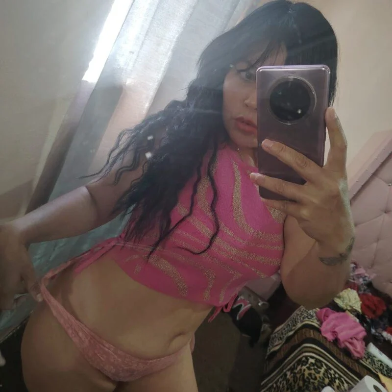KellyPerlaxxx profile photo