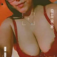 KarenEc's Profile Pic