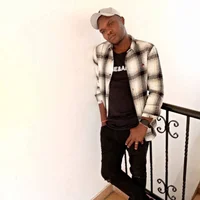 תמונת פרופיל של anto-lewin_miss_brown
