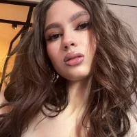 ellie_lees