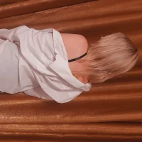 Foto do perfil de Mia-Blonde