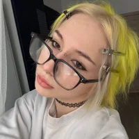 RhebaBowne 头像图片