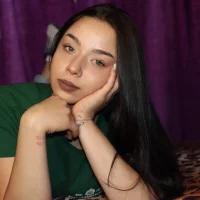 GraceGiovanna webcam model