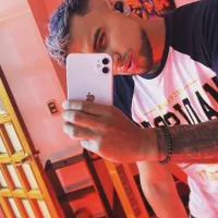 Aaron_hot2's Profile Pic