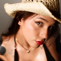 Victoria-swan 头像图片