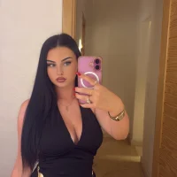 Angelinaxxx19ans's Profile Pic