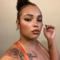 Gorgeous900's Profile Pic