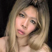 yu_femboy Poză avatar