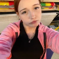 NiaSwartz's Profile Pic