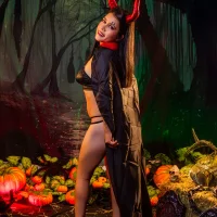 Nikki_Milk's Profile Pic