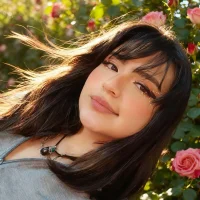 laila_sumeru's Profile Pic