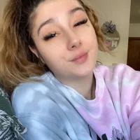 izziebaby profiképe