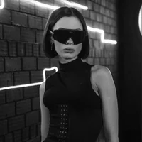 EhtelVesperman Adlı Modelin Avatarı