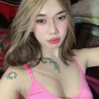 empressqueen_zoe's Avatar Pic