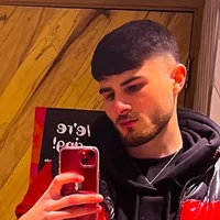 Ukboy233's Profile Pic