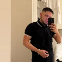 member26's Profile Pic