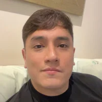 mrob1903 avatarképe