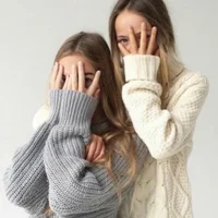 Gambar Profil Greta_and_Isabelle
