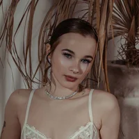 Abigail_Forland's Avatar Pic