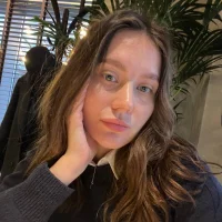 Amelia_Sunflower's Profile Pic