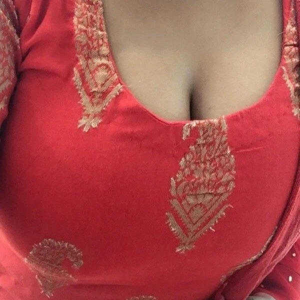 bigboobsbeauty profile photo