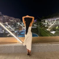 Arina_Bloom Gambar Avatar