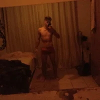 gut01_'s Profile Pic
