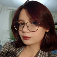 VivianWarne's Profile Pic