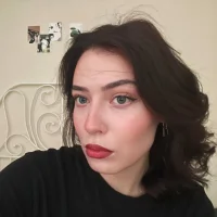 WillaCrosslin's Profile Pic