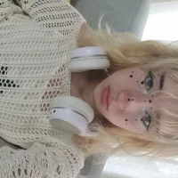 sexxwvampie's Profile Pic