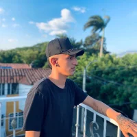 Adrian_Ll's Profile Pic