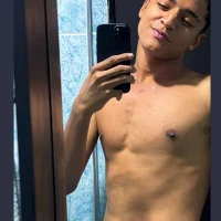 christopher_69t's Profile Pic
